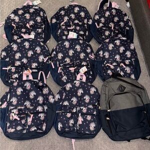 9 Backpacks 8 are unicorn